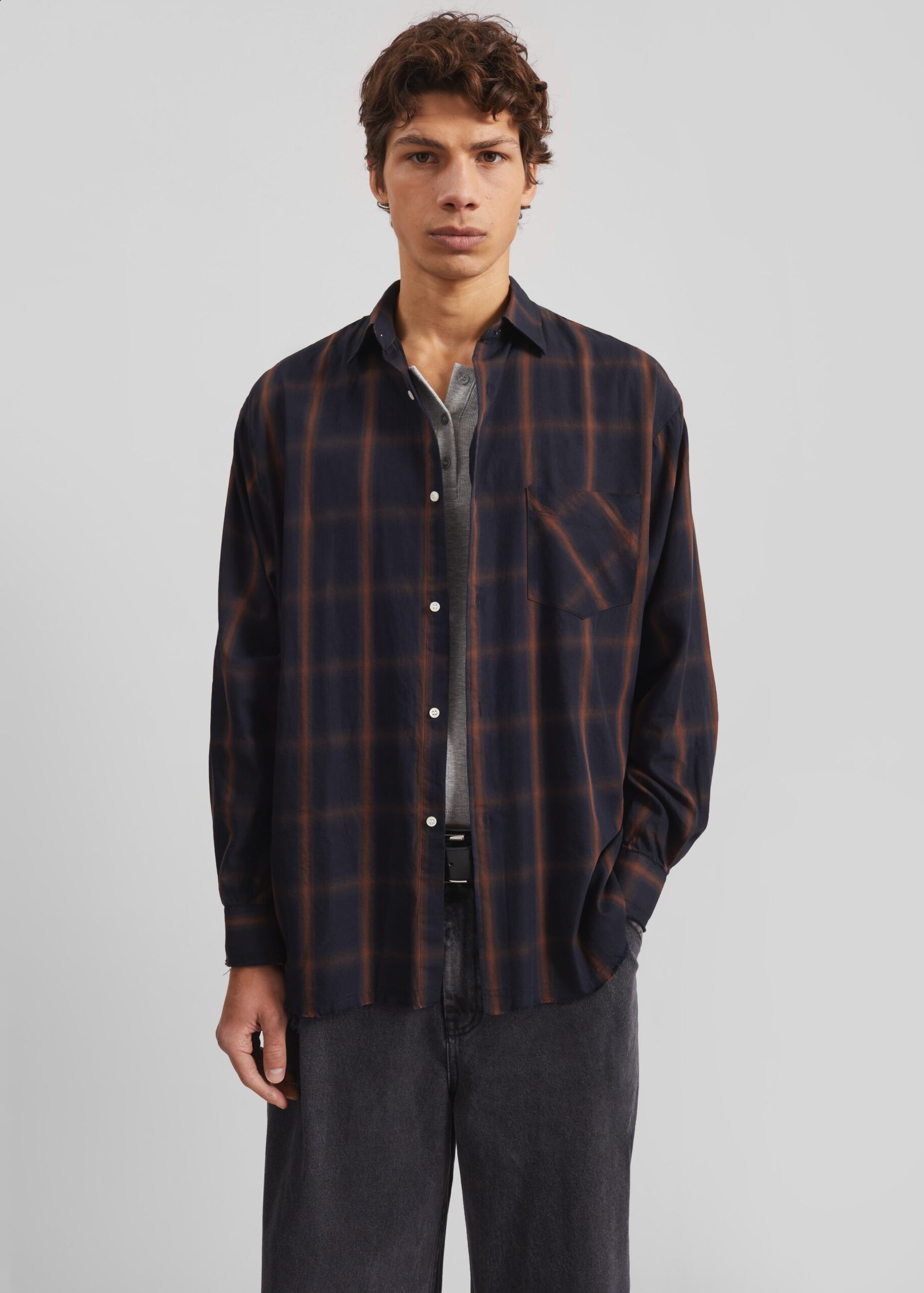 Evald Shirt - Navy Plaid - Image 3