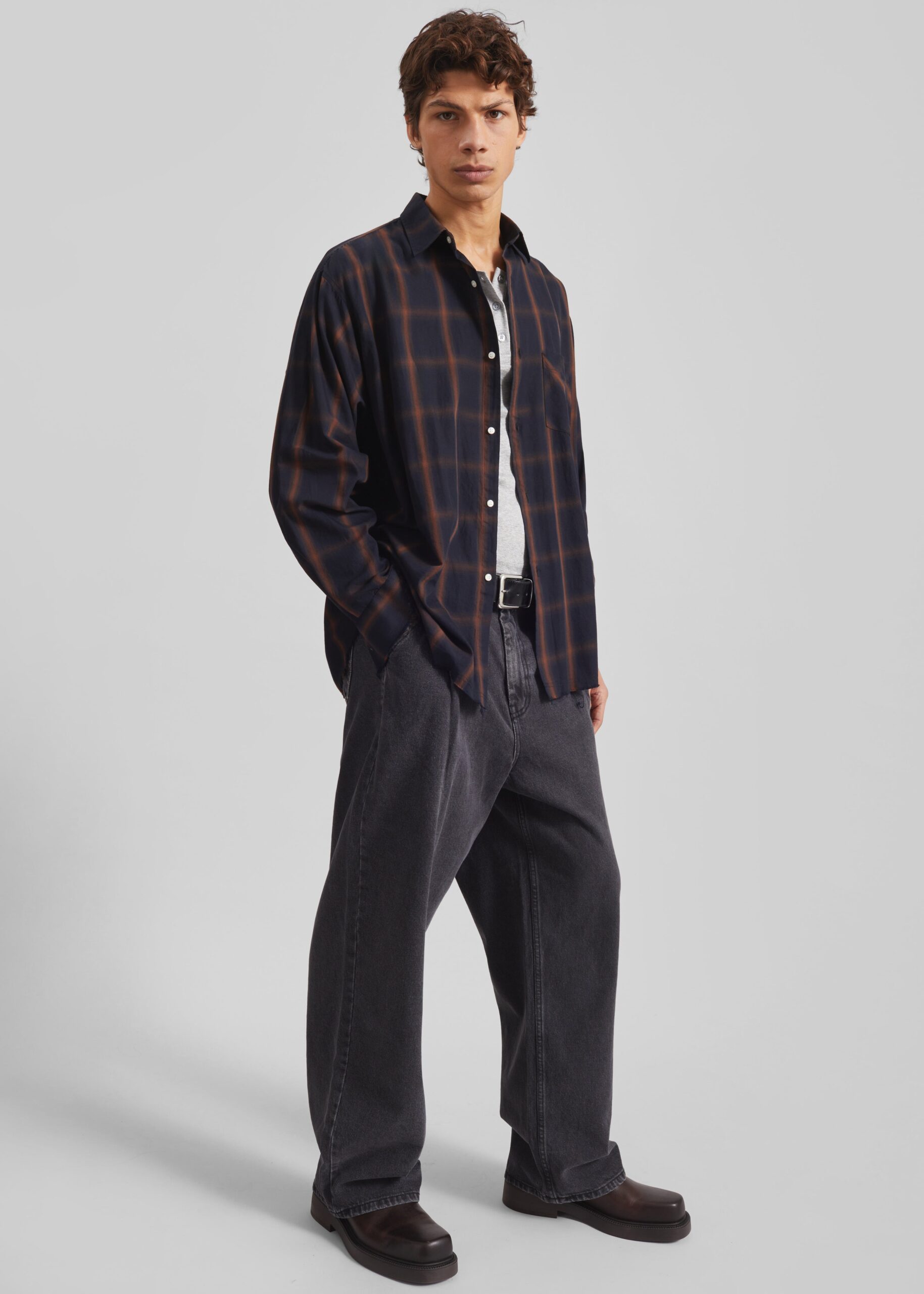 Evald Shirt - Navy Plaid - Image 6
